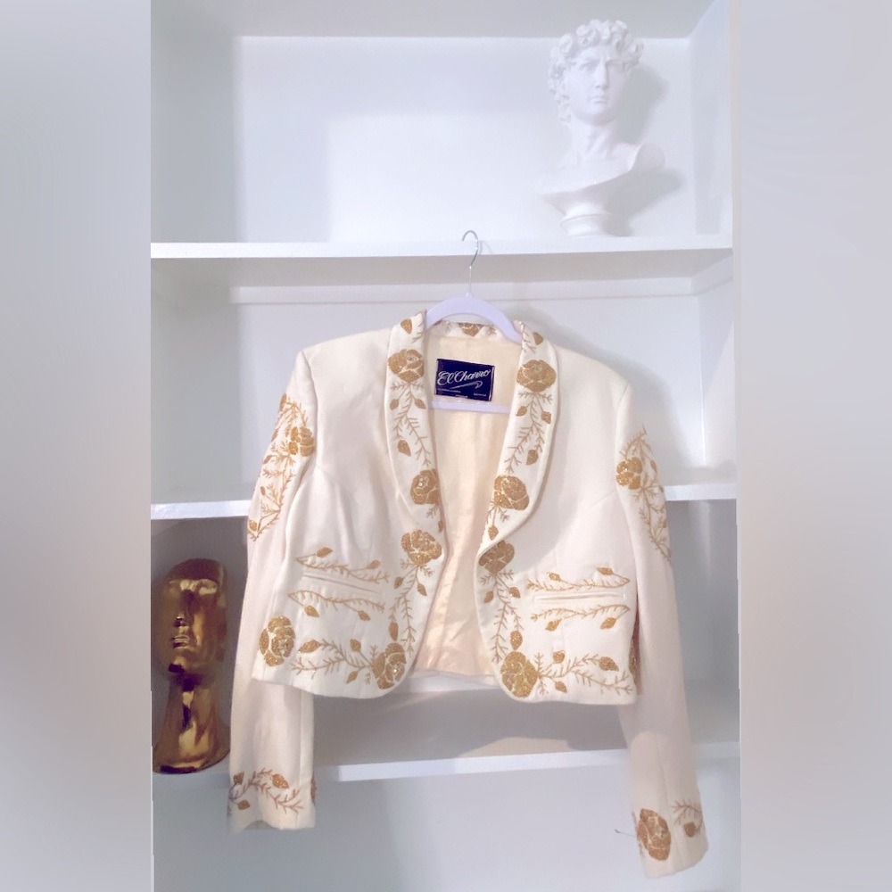 Cream and Gold suit. Gilded. This is not your grandmothers suit!